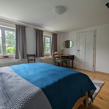 Chausseestrasse - Boje * بون